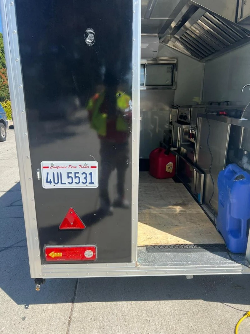 Multi-Window Square Vending Trailer