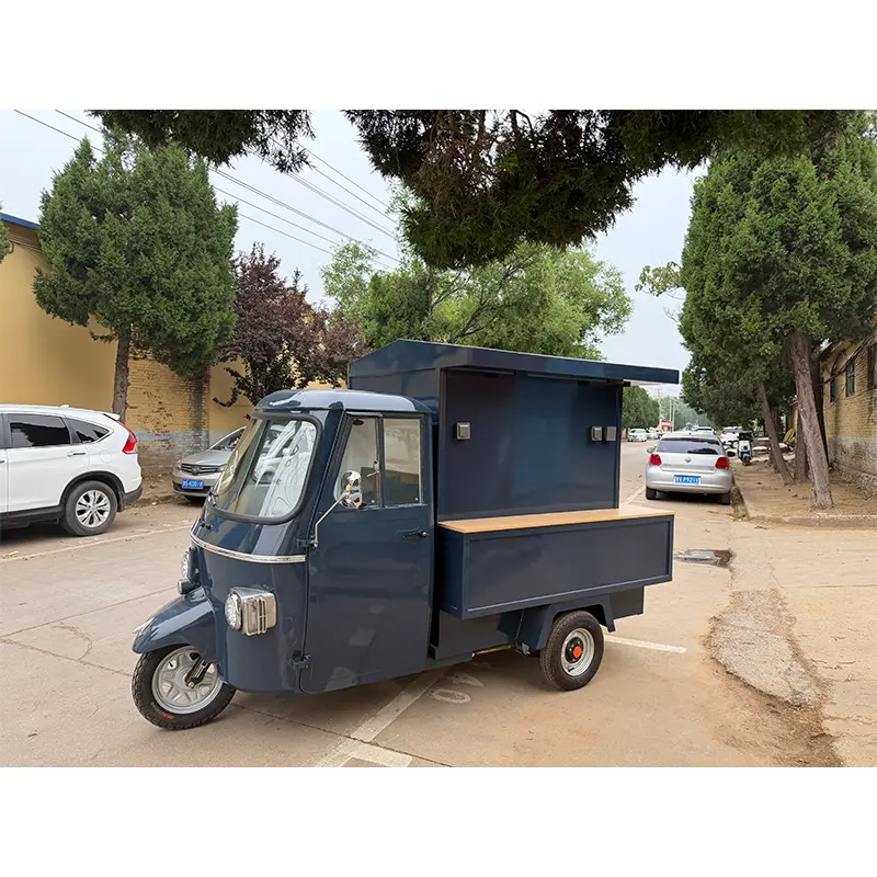 Fourgon de restauration rapide à ouverture latérale Piaggio