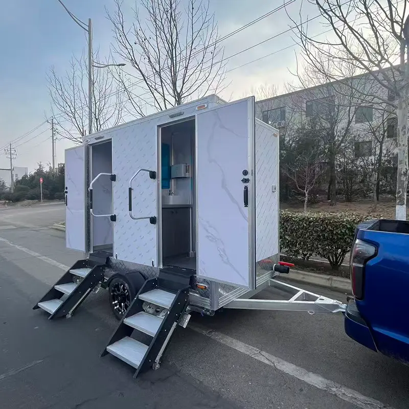 Remorque de toilettes portatives à deux stations